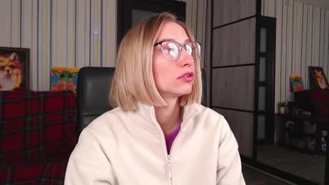 Vika online show from November 17, 7:25 am