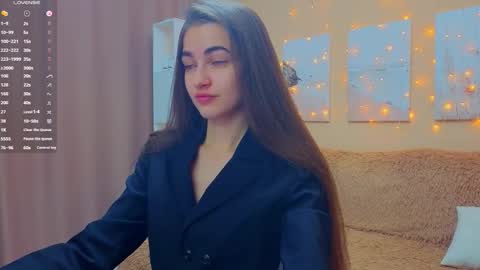 vikiberry online show from March 8, 3:54 am