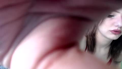 Snapshot of vikimax69 chatting on February 22, 11:46 am max-and-nika online show from February 22, 11:46 am