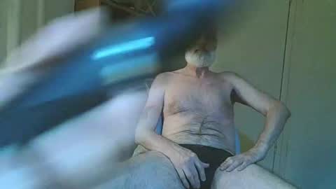 Snapshot of viking_n_mermaid chatting on May 28, 9:56 pm viking_n_mermaid online show from May 28, 9:56 pm
