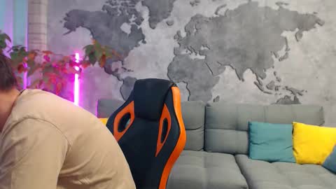 vikingchrisss online show from November 22, 10:36 am