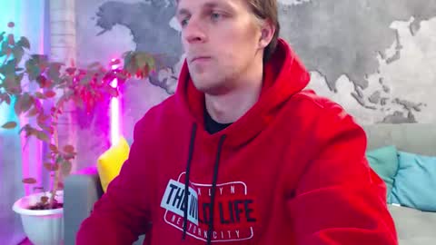 vikingchrisss online show from February 8, 11:02 am