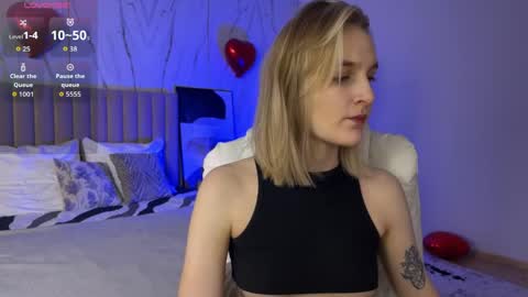 Vikky online show from April 10, 1:22 am