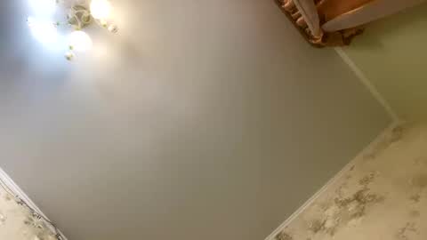 Snapshot of viktoria9898 chatting on December 12, 9:08 am Sweett online show from December 12, 9:08 am