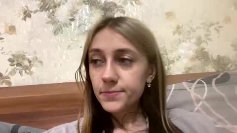 Sweett online show from June 7, 12:15 am