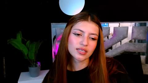 viky_evanss online show from October 23, 7:12 pm