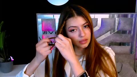 viky_evanss online show from November 24, 6:51 pm