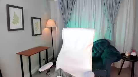 Victoria online show from September 23, 10:35 pm