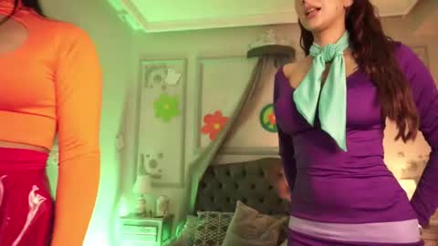 Victoria online show from October 18, 11:27 pm