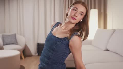 Lana online show from December 3, 12:25 pm