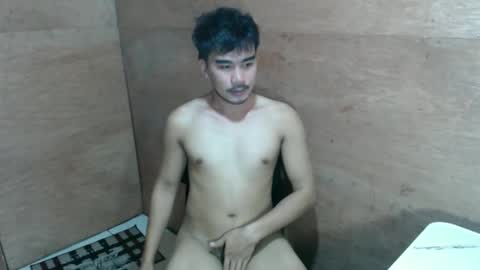 Snapshot of vin_17 chatting on February 24, 3:26 am Call me Marvin online show from February 24, 3:26 am