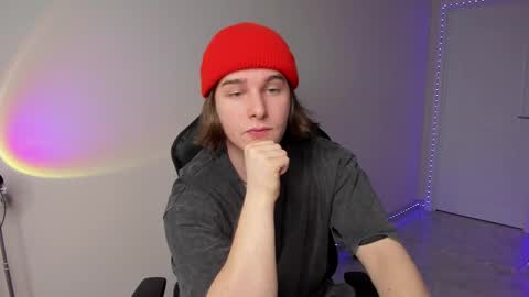 Snapshot of vincent__strong chatting on March 2, 1:05 pm Vincent Strong online show from March 2, 1:05 pm