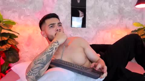 Vincent online show from October 10, 3:27 am