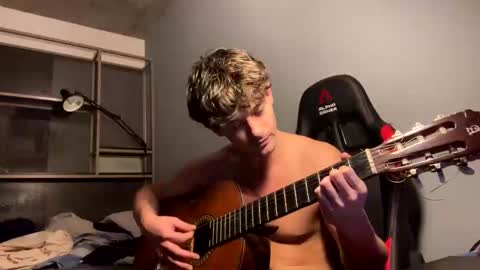 vincentprice69 online show from November 14, 6:06 pm