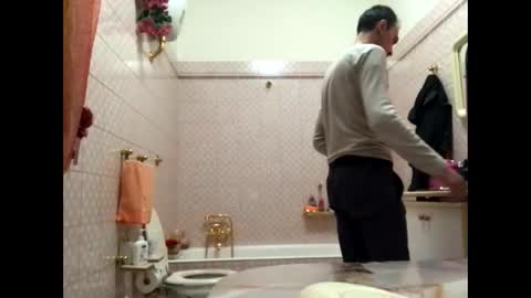 Zenith online show from February 23, 4:48 pm