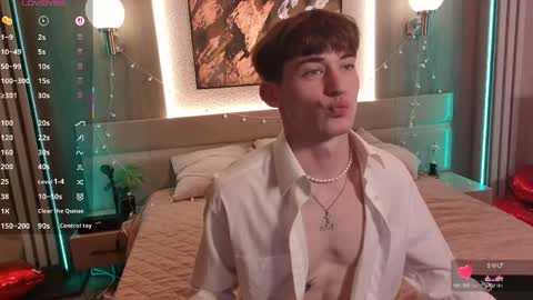 Vinsant online show from April 12, 8:08 am