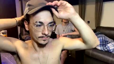 Sanji online show from December 17, 1:07 am