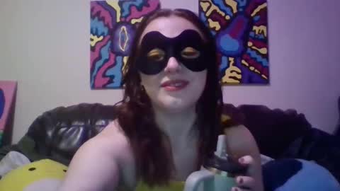 VintageValorVenom online show from June 1, 1:18 am