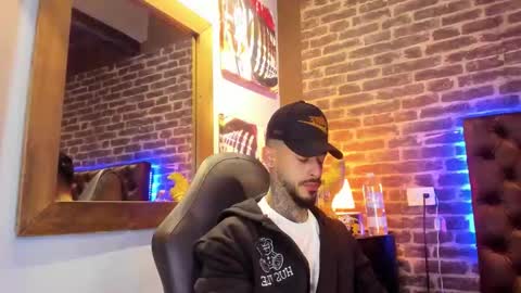 ---Vinzen--- online show from November 17, 3:45 am