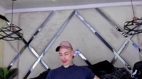 ---Vinzen--- online show from January 15, 9:58 am