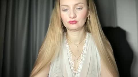 Funny  girl online show from January 31, 7:07 am