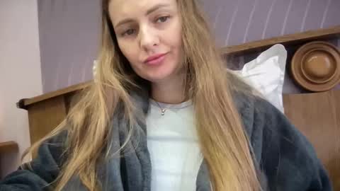 Funny  girl online show from November 17, 9:26 am