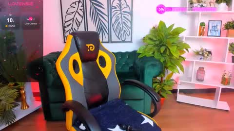 Viola online show from February 22, 1:11 am