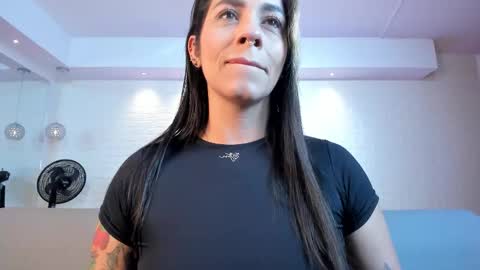 Violett  Everyday From 0530 to 1430 Col Time online show from November 24, 10:48 am