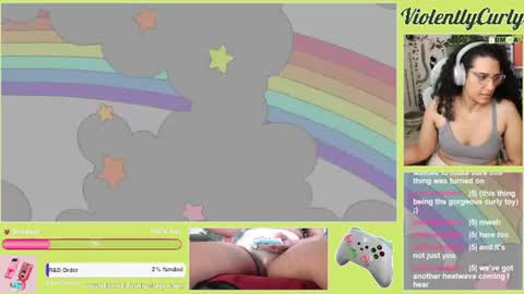 Snapshot of violentlycurly chatting on July 24, 10:41 pm Curly the Coin Operated Toy online show from July 24, 10:41 pm