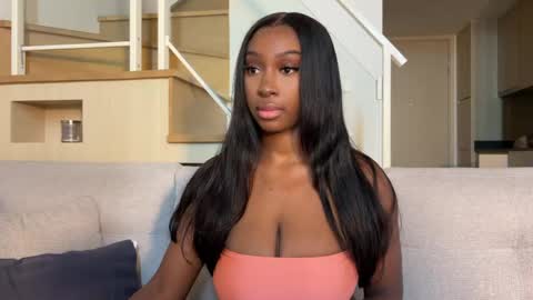 Fantasy Black Girl online show from April 11, 5:01 am