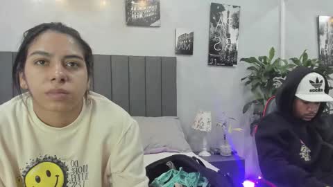 Violet and Myers online show from September 23, 11:46 am