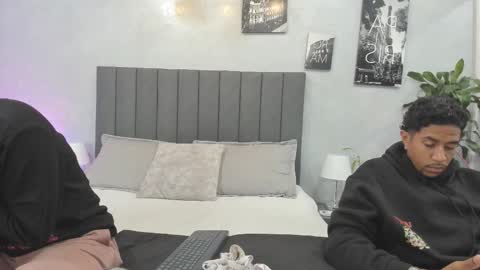 Violet and Myers online show from September 29, 11:26 am