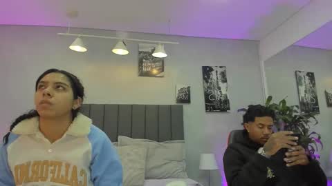 Violet and Myers online show from October 21, 11:22 am