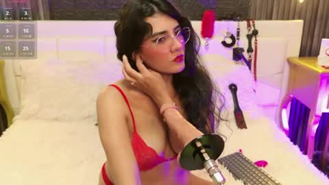 Violet online show from June 4, 12:33 pm