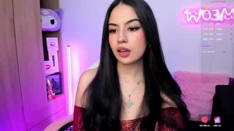 Snapshot of violet_catt chatting on January 14, 5:34 pm Violeta  online show from January 14, 5:34 pm