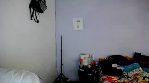 violet_hyuga online show from February 25, 9:35 pm