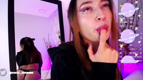 Violet Jones online show from January 24, 12:52 pm