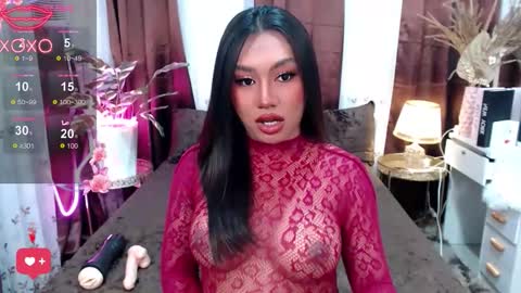 VIOLET online show from December 17, 7:47 am