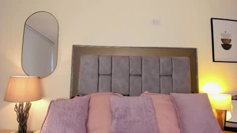 Violet Nova online show from February 23, 11:29 am