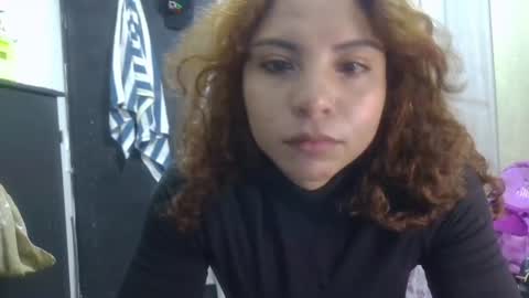 Snapshot of violet_smmithh chatting on June 25, 2:11 am Violet online show from June 25, 2:11 am