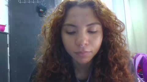 Snapshot of violet_smmithh chatting on July 16, 2:06 am Violet online show from July 16, 2:06 am