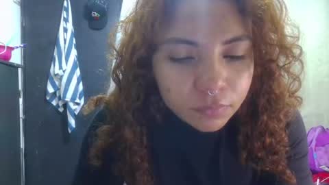 Snapshot of violet_smmithh chatting on July 28, 1:45 am Violet online show from July 28, 1:45 am