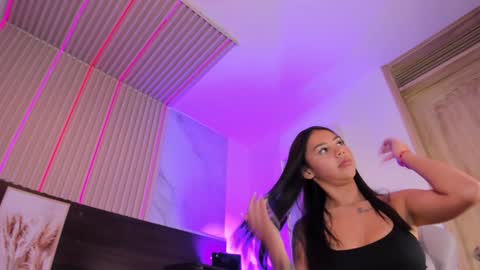 Violeta online show from February 4, 10:55 pm