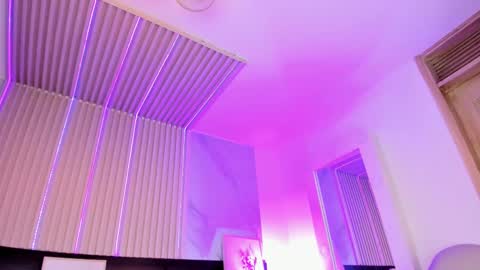 Violeta online show from February 20, 8:25 pm