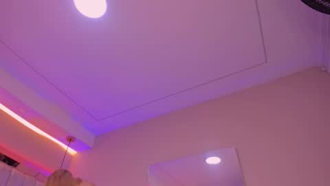 Snapshot of violeta_abel chatting on October 21, 10:49 am Violeta online show from October 21, 10:49 am