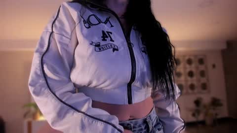 Violeta  online show from April 2, 11:19 am