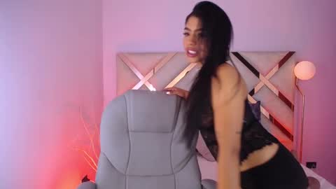 Violeta leon online show from March 18, 4:15 am