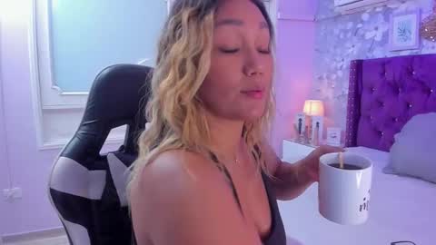 violeta_medina online show from October 15, 9:20 am