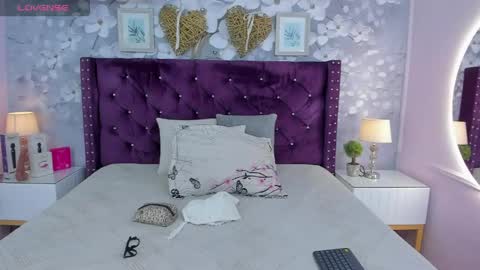 violeta_medina online show from May 6, 2:51 am