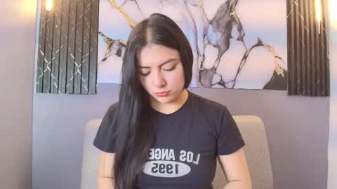 Violeta online show from December 22, 7:22 pm